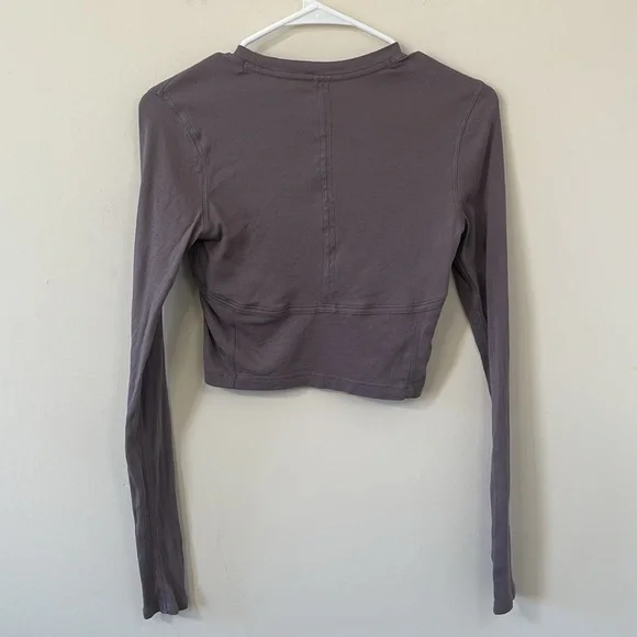 Lululemon Better Best Long Sleeve Lunar Rock Size 6 - Picture 7 of 9